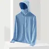 2024 moda quente ao ar livre Roupa de proteção solar de seda gelo masculina e feminina verão proteção UV leve respirável roupa de proteção solar transfronteiriça