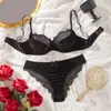 Conjunto de Lencería Sexy de Encaje Europeo y Americano Otoño e Invierno Lencería Francesa Pura Conjunto de Dos Piezas Push-Up Anti-Caída
