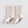 Calcetines de Piso Antideslizantes de Algodón Peinado para Bebé Recién Nacido, Infantil y Niño Pequeño, Manga Media de Boca Suelta para Primavera, Otoño e Invierno
