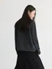 Cárdigan suéter de cuello redondo a bloques de color con rayas grises y negras clásico, una prenda exterior de punto de manga larga versátil para mujer, perfecta para otoño e invierno, con un look relajado y elegante