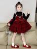 Conjunto Dulce de Dos Piezas para Niña Otoño/Invierno 2025 Nuevo Falda Roja Tipo Pastel Base Negra