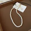 Collar Colgante Redondo de Perla de Zirconia Chapado en Oro Real, Cadena de Clavícula de Lujo Ligero de Gama Alta, Collar de Estilo Vintage para Mujer