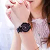 TikTok spot venta al por mayor reloj de cuarzo estrellado para mujer reloj perezoso correa magnética reloj magnético