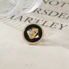Broche Masculino Retro com Padrão Dourado Pin de Lapela Moda Estilo Coreano e Japonês Insígnia Tendência Flor de Lapela Terno Acessório Tendência