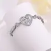 Nuevo Pulsera de Pareja de Lujo Estilo Corazón Abrazado, Completa de Diamantes, Moderna Forma de Corazón de Circonita Regalo para Amantes, Accesorio de Mano Versátil para el Día a Día