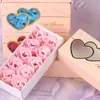 Día de San Valentín 10 Corazón Doble Rosa Jabón Flor Caja de Regalo Promoción de Vacaciones Pequeño Regalo Evento Folleto Regalo de Retorno de Boda