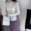 Design Inspirado no Início do Outono 2024 Novo Estilo Suéter Fino Curto Slim Fit Malha Base de Outono