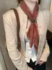 Lenço de Algodão e Linho de Cor Sólida de Alta Qualidade Estilo Coreano para Uso Diário no Início do Outono para Mulheres, Lenço de Seda com Atmosfera de Primavera e Outono, Lenço e Faixa de Cabelo Combinando para Decoração