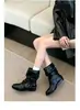 Botas de tornozelo estilo francês outono 2026 com salto grosso para mulheres, combinadas com botas, botas únicas, botas pretas Martin afuniladas, botas para saias, marrom