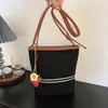 Bolsa Saco de Design Nicho Estilo Coreano Moda Patchwork Color Blocking Listrado Tendência Ombro Único Comércio Exterior Versátil para o Dia a Dia Bolsa de Axila