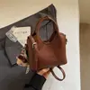 Bolso Cubo Sencillo de Gran Venta Transfronteriza para Mujer, Nuevo Producto de Nicho, Bolso de Hombro Casual para el Día a Día, Bolso Cruzado Versátil de Moda