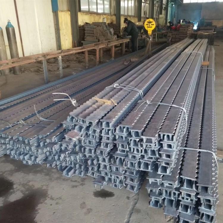 bfd69a420ad02bf30ae641fd4f6af4