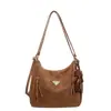 Bolsa Tote Grande Capacidade Estilo Ocidental para Mulheres 2025 Inverno Nova Tendência de Moda Mochila Textura Bolsa de Ombro Casual