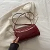 Bolsa Boston Transfronteiriça Novo Modelo 2025 High-End Elegante Crossbody Feminina Bolsa de Ombro Cilíndrica de Luxo Leve Francesa