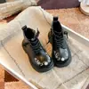 Botines Cortos para Niña Bordados con Flores, Botas de Piel, Botas de Princesa a la Moda para Niños, Botines Individuales, Nuevos Zapatos Botas para Niños Otoño e Invierno 2026