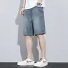 Shorts Jeans Lyocell Tencel para Homens Verão 2026 Calças Finas de Comprimento Médio Seda Gelada Soltas Estilo Americano Calças de Cinco Pontos para Jovens