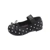 Zapatos de Cuero para Niñas Estilo Coreano de Boca Baja para Primavera y Otoño, Suela Blanda, Lazo de Princesa, Zapatos Mary Jane para Niños, Zapatos de un Solo Color de Lunares, Modelo Nuevo