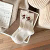 Meias de Lã Outono e Inverno Engrossadas Fofas Chapéu Vermelho Cachorrinho Versátil Quente Estilo Japonês Cor Sólida Simples Desenho Animado Meias Largas