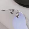 Pendientes Irregulares Elegantes de Flujo Aurora Pequeños Estilo Nuevo Simples Versátiles Sentido de Diseño Nicho Pendientes Estilo Frío para Mujer
