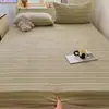 Lençol de Cama de Leite Espesso de Inverno Ajustado Peça Única Quente Cobertura de Lençol de Cama de Coral Fleece Cobertura de Colchão com Veludo Adicional Cobertura Protetora Conjunto de Três Peças