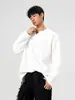 Camiseta de manga comprida estilo americano para homens, top com decote V, camisa básica de gola redonda com caimento solto, textura casual, adequada para o outono