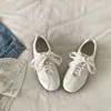 Sapatos de treino alemães estilo balé de sola macia de nicho para mulheres, coleção outono 2026, tênis casuais atléticos de corrida modernos e retrô, tênis de cano baixo
