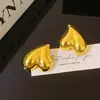 Explosões Transfronteiriças Europeias e Americanas Brincos Simples da Moda Novos Brincos de Flor de Metal com Sensação de Alto Padrão Brincos Estilo Corte Retro