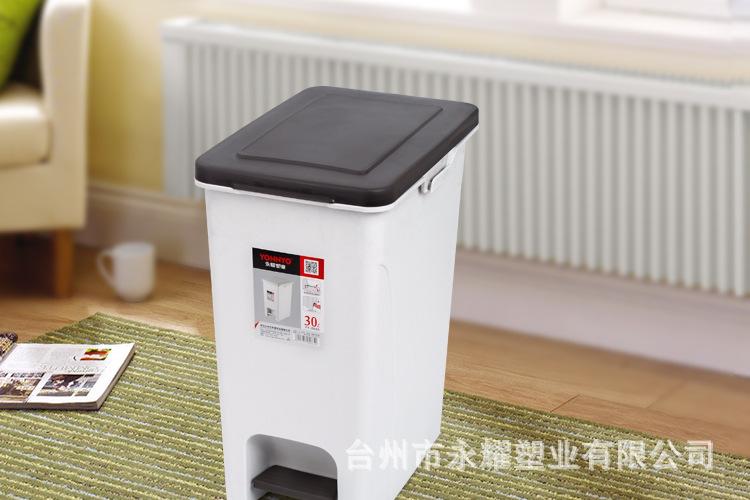 脚踏垃圾桶01_09