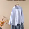 Colección Primavera 2026 Estilo Japonés Tela Oxford Camisa para Mujer Petite Manga Larga Regular Camisa Rayada Bordada