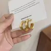 Aretes de Aro Metálicos Franceses Mate Cepillados Letra C, Pendientes de Diseño de Lujo Accesible de Moda, Estilo Ins Versátil