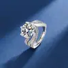 Nuevo Anillo de Luz Súper Brillante de Ocho Flechas y Ocho Corazones Anillo de Zirconia Incrustada de Cobre de Lujo de Alta Calidad Anillo de Moda Huevo de Paloma Princesa Anillo