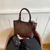 Bolso de Mano Tejido Retro de Moda 2026 Nuevo de Gran Capacidad con Textura Tipo Cesta de Verduras Bolso de Color Sólido de Hombro Único Cruzado