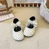 Zapatos de piel para niña, nueva colección de otoño 2026, ligeros y cómodos, con suela suave, un lindo diseño de lazo y estilo de princesa