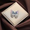 Nuevo broche de rosa de aleación de diamantes europeo y americano, diseño de personalidad elegante de alta gama, pin de planta, ramillete al por mayor