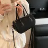 Bolso de Mano para Mujer 2025 Nuevo Moderno a la Moda Simple Bolso Cuadrado Pequeño Textivo Moderno Diseño Nicho Bandolera Bajo el Brazo