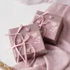 Caja de dulces de rosa texturizada rosa con listón, perla y flores pequeñas, caja de regalo para compromiso y boda, caja de dulces vacía
