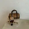 Elegante bolso de hombro retro para el día a día, moderno bolso tote de bloques de color mate, bolso Boston con un diseño único, bolso cruzado ligero de lujo