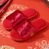 Zapatillas de Boda de Cabeza Redonda Paquete Medio Pareja Festiva Par Rojo Grande Boda Interior Punta Abierta Zapatillas de Algodón para Novios Hombres y Mujeres