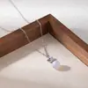 Colar de Corrente para Clavícula com Pingente de Borboleta e Pérola em Aço Inoxidável, Estilo Ins de Moda de Luxo Leve Europeu e Americano, Criativo de Nicho Transfronteiriço para Mulheres