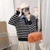 Novo suéter de malha vintage listrado falso de duas peças para outono e inverno para mulheres, peça externa de malha casual solta e versátil