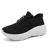 Zapatos tipo calcetín elástico de punto volador transfronterizos, zapatos de moda con suelas suaves, suelas gruesas, que aumentan la altura, malla transpirable, resistentes al olor, zapatos deportivos casuales para parejas