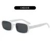 Gafas de Sol Estrelladas con Montura Cuadrada Moda Europea y Americana Gafas de Sol Sencillas de Sombra Gafas Elegantes para Disparos Callejeros Forma Cóncava Gafas de Sol de Moda