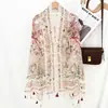 Novo Lenço de Seda com Fivela e Estampa Floral para Mulheres, para Viagem, Passeio, Xale para Fotografia, Lenço Elegante Versátil para Ambiente com Ar Condicionado