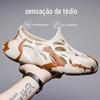 Novos Sapatos de Buraco Camuflados com Graffiti de EVA para Casal Verão Moda Tendência Sapatos de Jardim Masculinos e Femininos Sandálias de Praia Antiderrapantes
