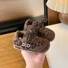 Zapatos Infantiles Forrados de Lana 2025 Otoño/Invierno Nuevo Estilo Zapatos de Entrenamiento Alemanes para Niños Estampado de Leopardo Retro Versátiles Zapatos Deportivos Casuales de Ocio para Niñas