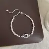 Pulsera Multicapa de Perlas Estrelladas de Lujo para Mujer, Moderna y Sofisticada, Diseño Único, Joyería Elegante y Exquisita