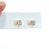 Pendientes de rejilla cuadrada con circonitas de aguja de plata estilo coreano ins, sensación de lujo ligero y alta gama, accesorios para orejas de moda y versátiles
