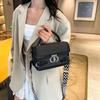 Popular Bolso Cuadrado Pequeño Retro Portátil 2025, Diseño de Nicho de Gama Alta, Bolso de Hombro de Moda, Bolso de Mujer de Tendencia