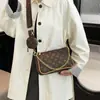 Bolso Bandolera Vintage con Cadena Floral para Mujer, Bolso de Hombro de Moda Versátil, Nuevo Modelo 2026, Bolso de Mano de Gama Alta de Nicho