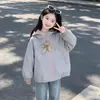 Jaqueta Feminina Outono 2026 Nova Estilosa Corta-vento Infantil Roupa de Outono para Meninas Estilo Primavera/Outono Top com Zíper